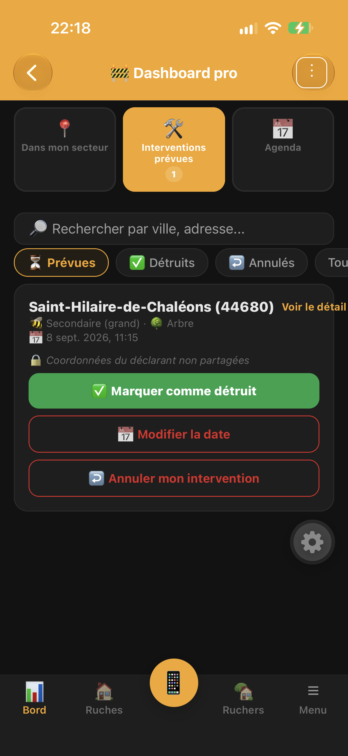 Dashboard de suivi des interventions de destruction des nids de frelon, pièges et désinsectiseurs dans Api'Track