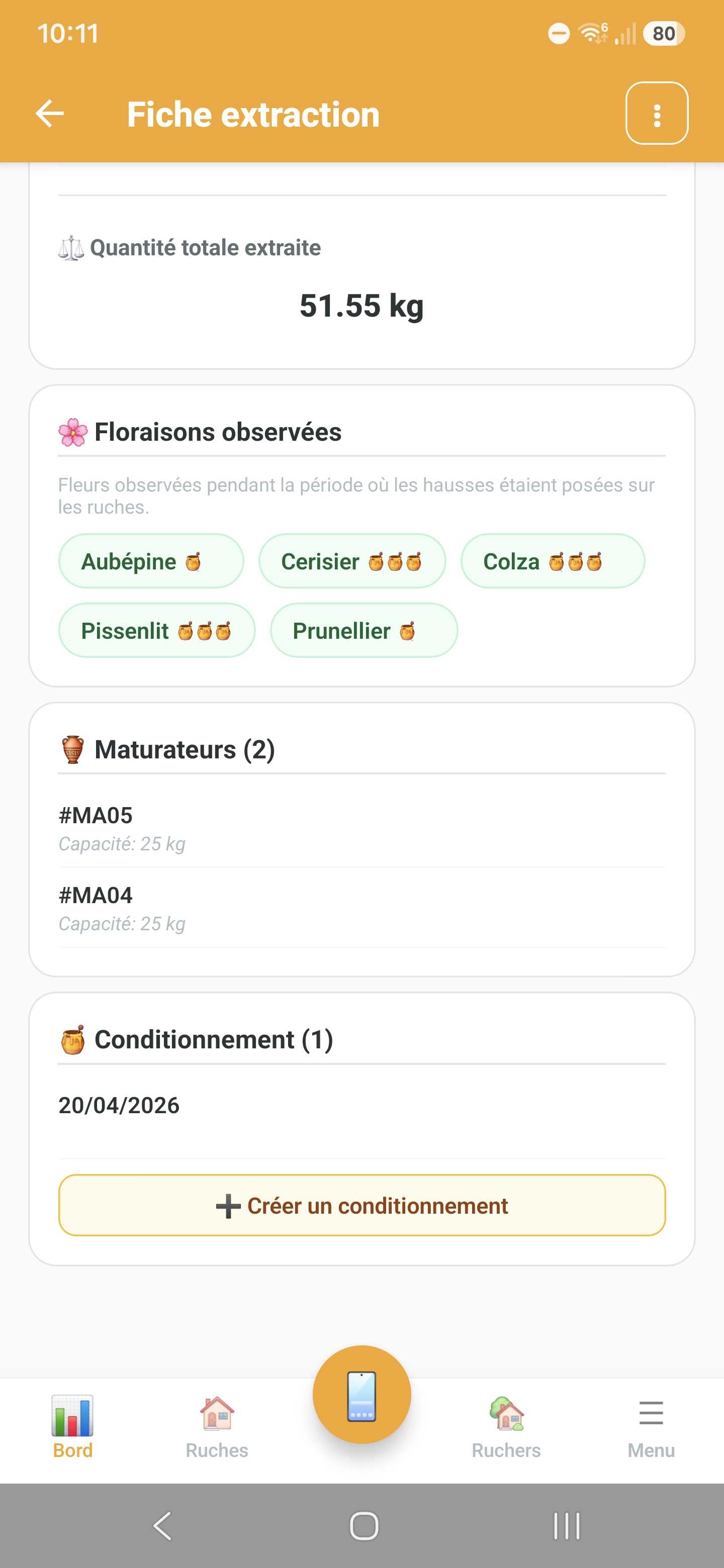 Association des hausses récoltées à une extraction dans Api'Track